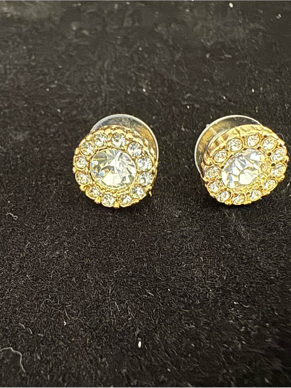 Fashion Jewelry Gold and Clear Crystal Halo Stud Earrings - Women Jewelry